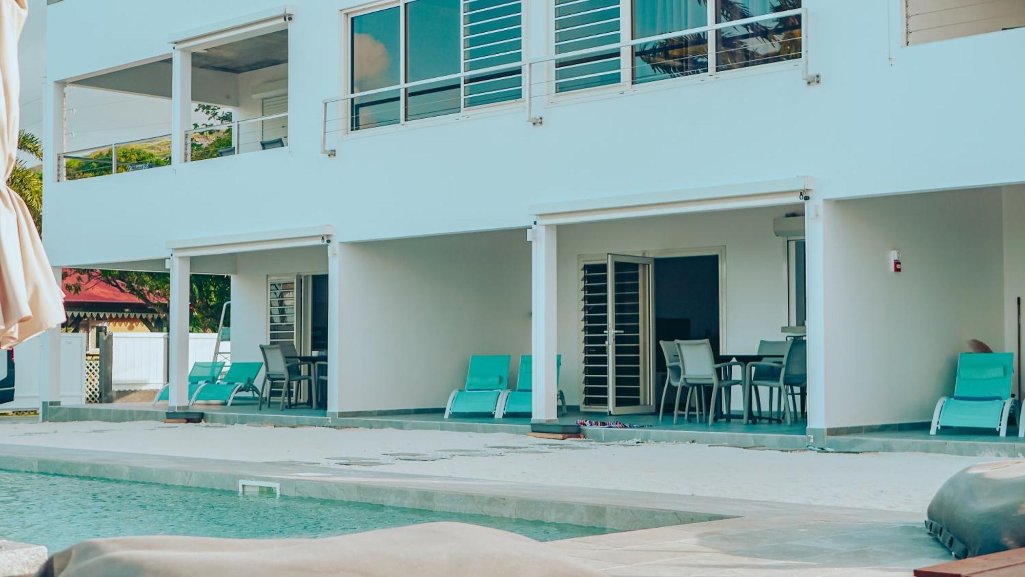 Pension Irivai, Appartement Uo Uo 3 Chambres Vue Mer أوتوروا المظهر الخارجي الصورة