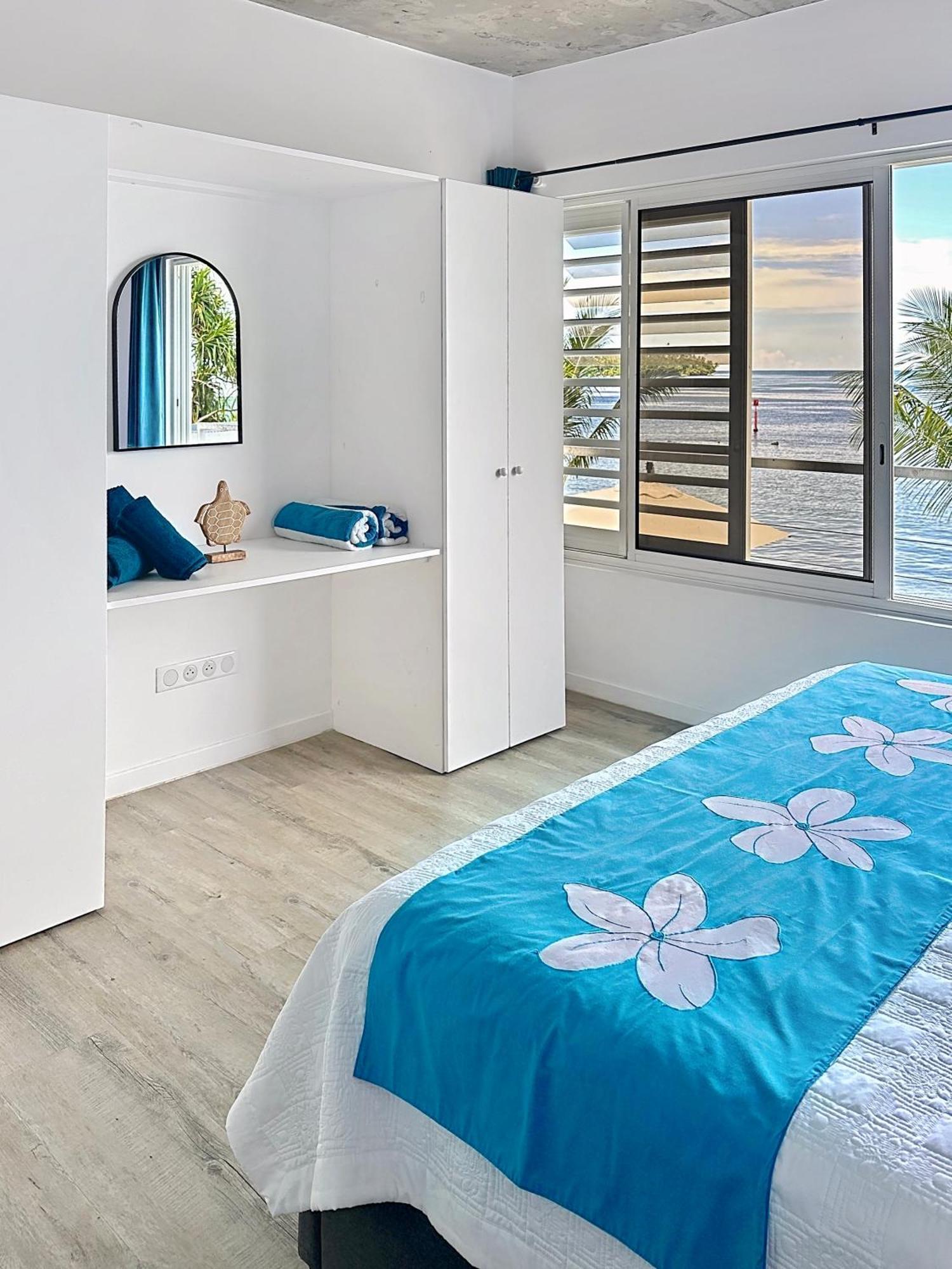 Pension Irivai, Appartement Uo Uo 3 Chambres Vue Mer أوتوروا المظهر الخارجي الصورة