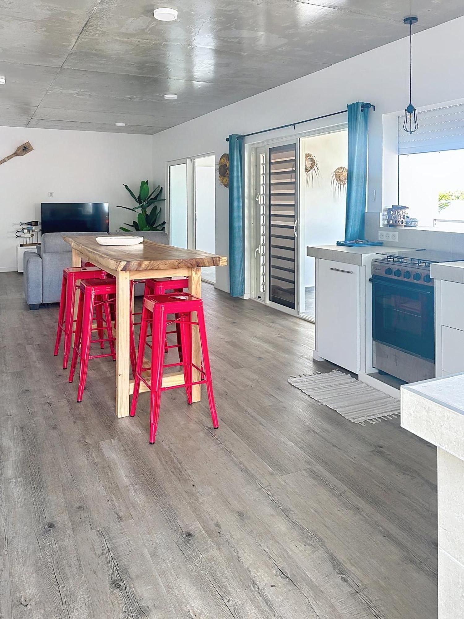 Pension Irivai, Appartement Uo Uo 3 Chambres Vue Mer أوتوروا المظهر الخارجي الصورة